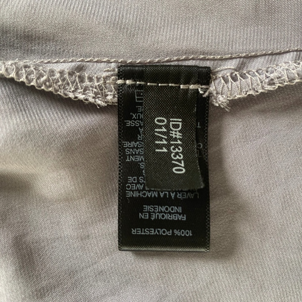 Express Ruffle Top with Banded Bottom - Picture 6 of 6